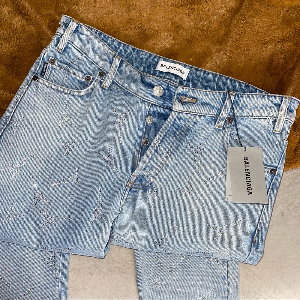 Balenciaga Crystal Eiffel Tower V-neck Denim Jeans in Blue - Picture 9 of 17
